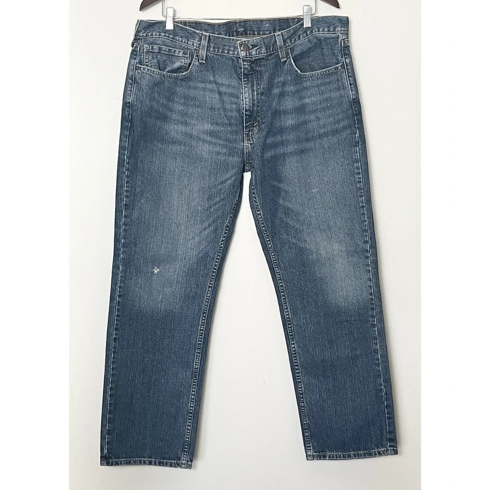 Levis levi 559
